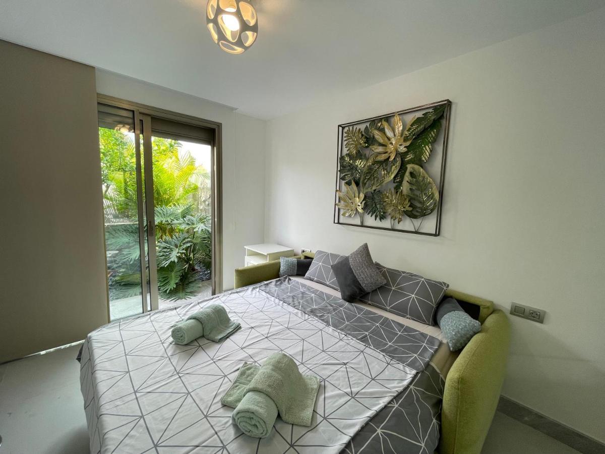 Luxury Villa Tropical Private Heated Pool Лос Кристианос Екстериор снимка